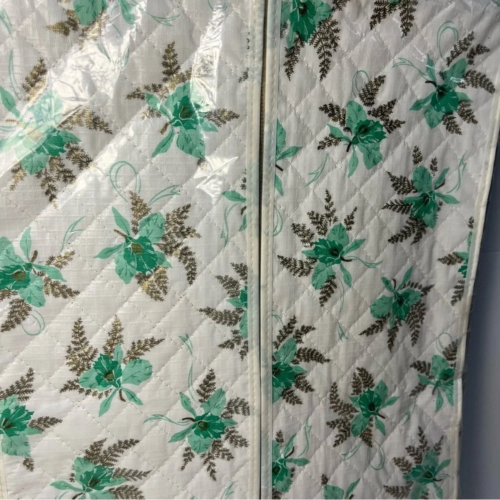 Vintage Universal Jumbo Garment Bag From 1968 Blue/White Floral Clothes Holder
